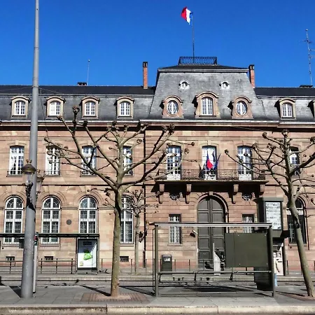 Magnifique Proche Cathedrale Διαμέρισμα *